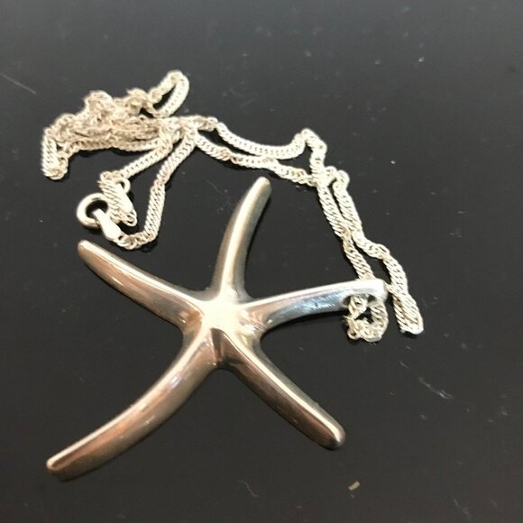 Vintage Jewelry - Starfish Pendant NWT Solid Sterling Silver 925 Chain Gift beach
